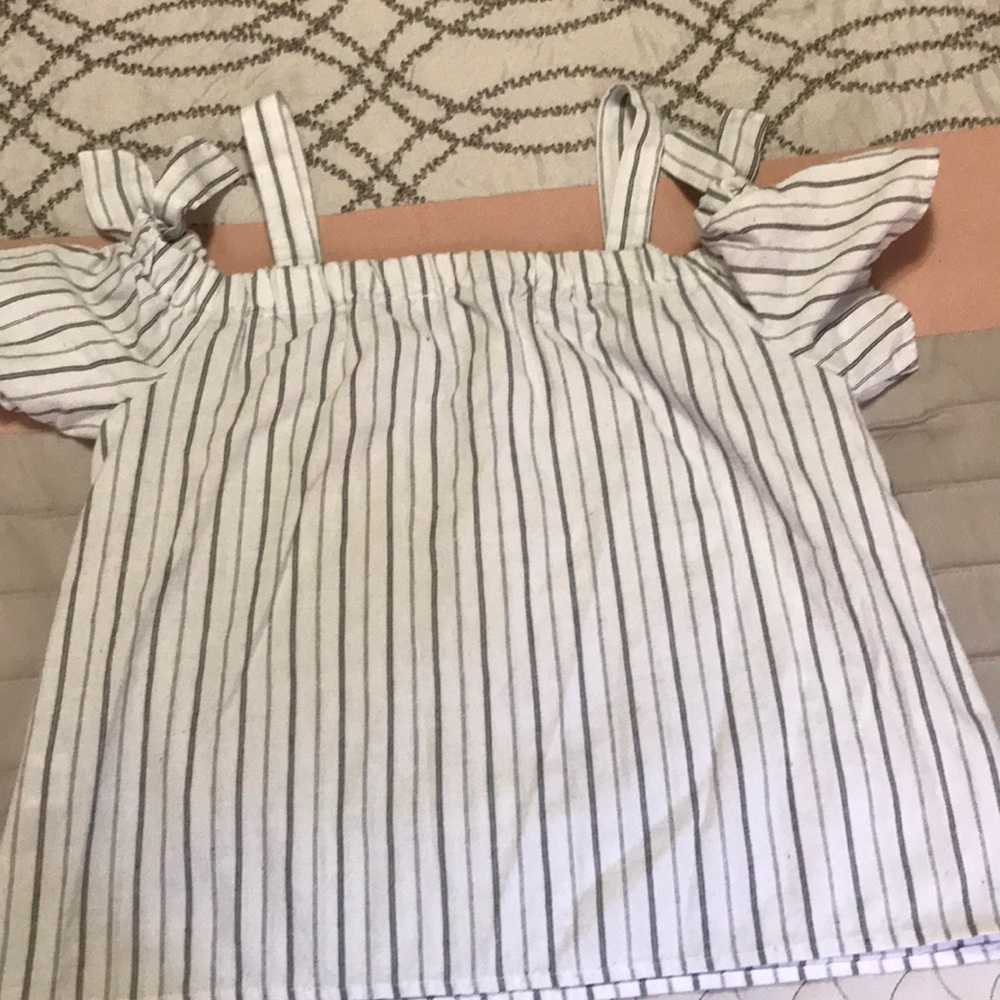 Shirt - Picture 2 of 3